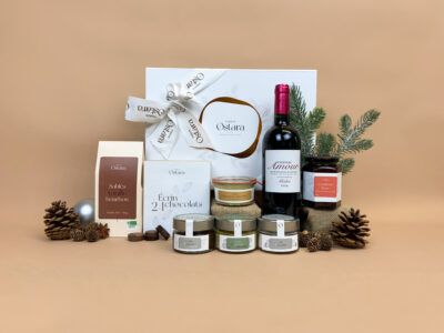 coffret cadeau gourmand - coffret cadeau de noel - coffret cadeau fin d'année - cadeau d'entreprise - comité d'entreprise - cadeau gourmand - cadeau gourmet - cadeau gastronomique - panier gourmand - cadeau de noel - meilleur cadeau de noel - tartinables - produits provence - confiture extra artisanale - calissons de provence - pâtes de fruits - confiserie provençale - confiserie artisanale - thé bio - thé noir bio - thé parfumé - miel de provence - miel igp - foie gras - meilleur foie gras - truffe